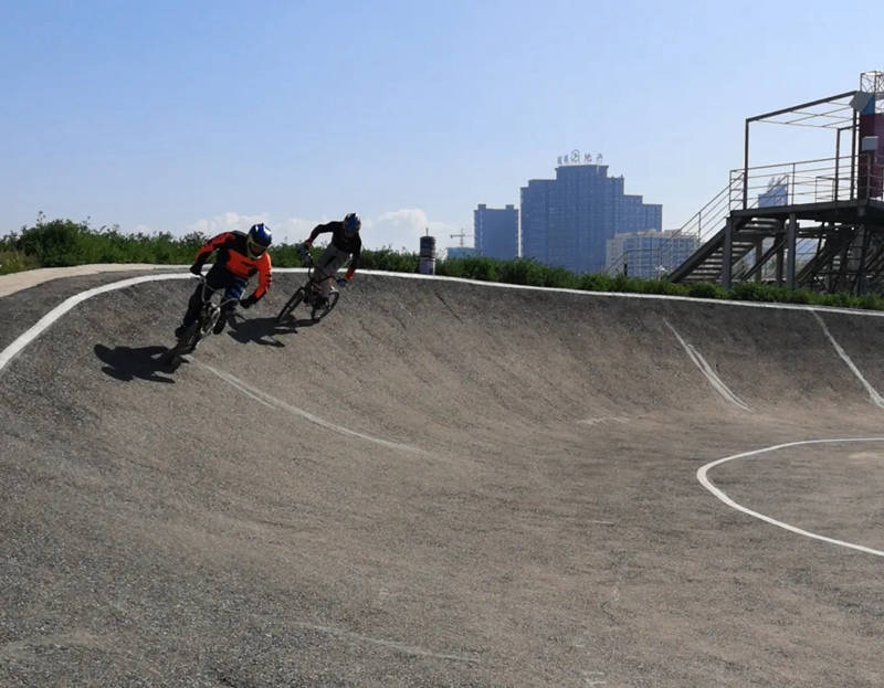 赛前体能课后，上海海港内部沟通备战意大利杯，管理层满意，训练强度明显提升的简单介绍