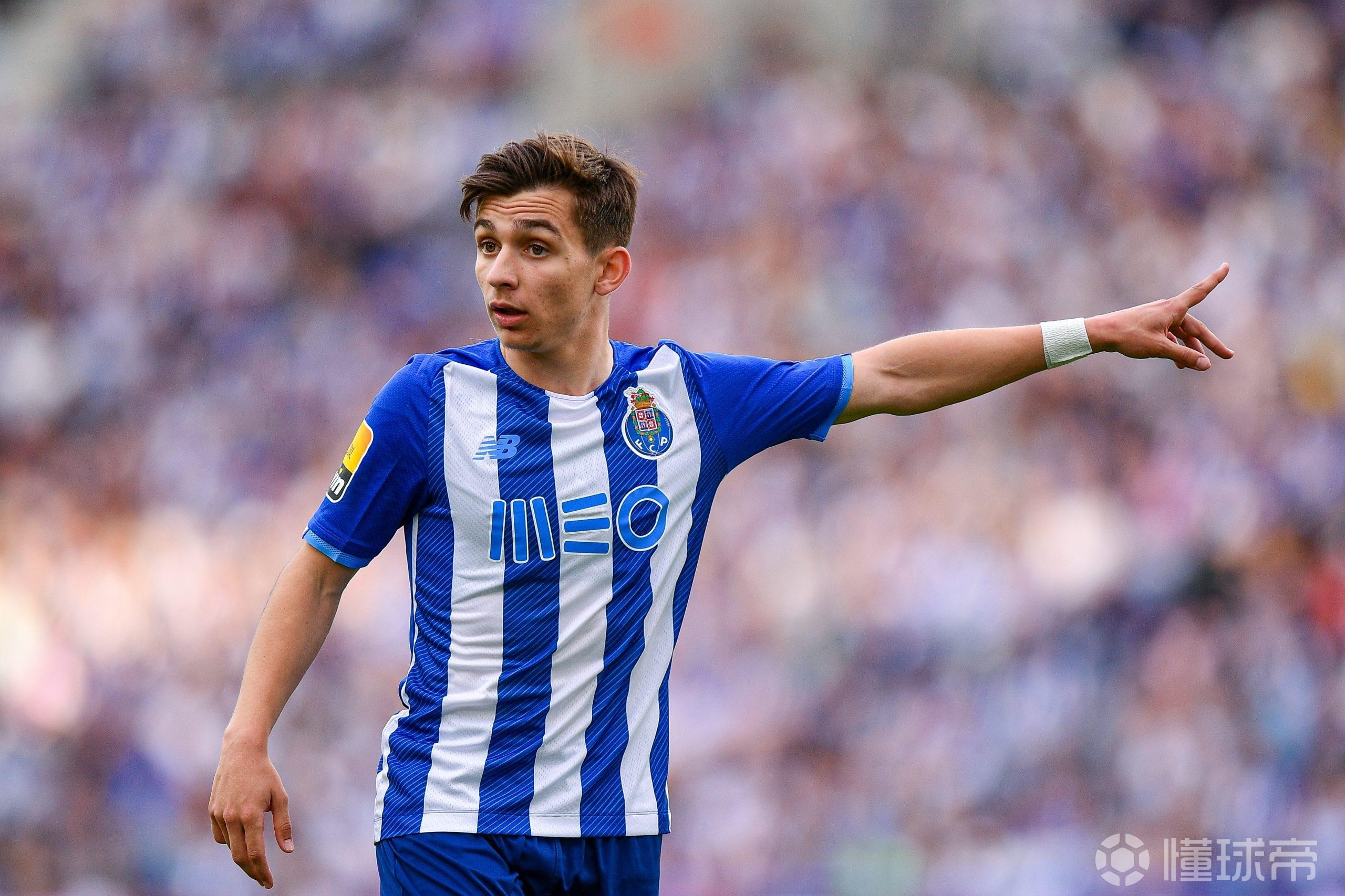 开云体育-关于转会期突围战来临，波尔图围绕法甲回应争议，震撼外界，数据趋势出现新变化的信息-开云体育